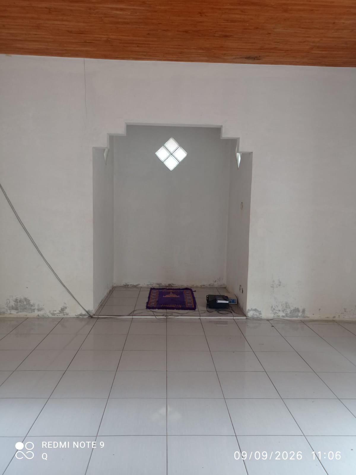 Mushola dalam